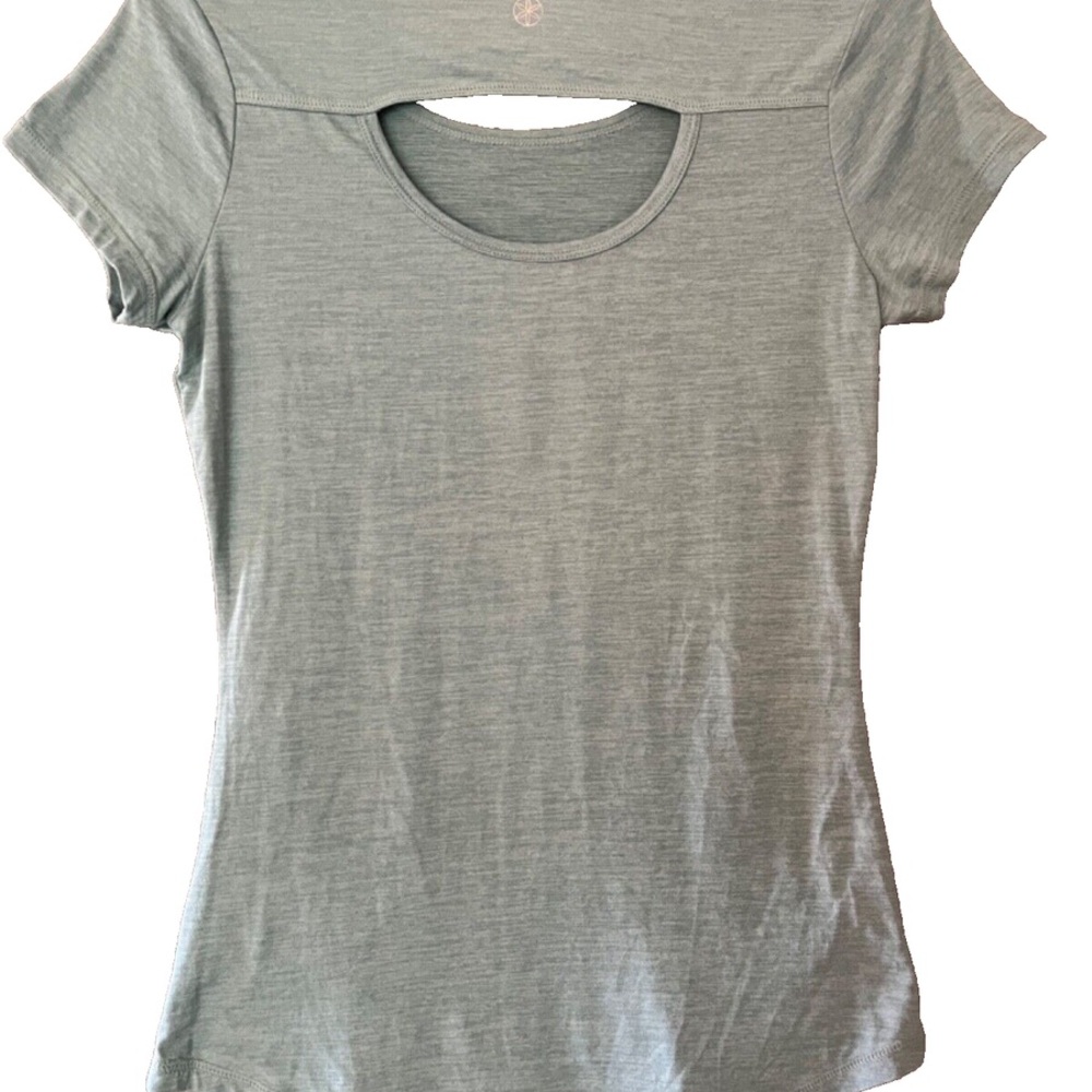 GAIAM Grey Short Sleeve Cut Out Tee-(size S)